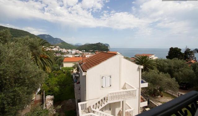 Apartments & Rooms M Petrovac Oda fotoğraf