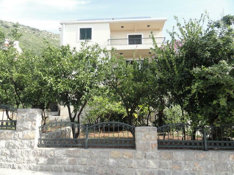 Apartments & Rooms M Petrovac Dış mekan fotoğraf