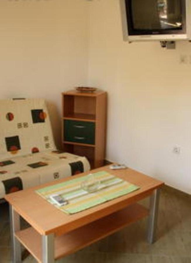 Apartments & Rooms M Petrovac Oda fotoğraf